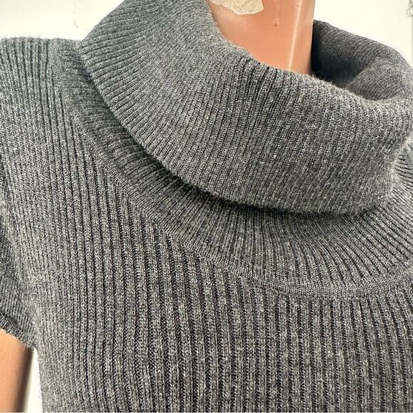 Calvin Klein Size M Gray Partial Wool Turtle Neck Cap Sleeve Sweater Dress - Picture 8 of 10